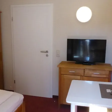 Haus Rosmarin 3* شروبنهاوزن